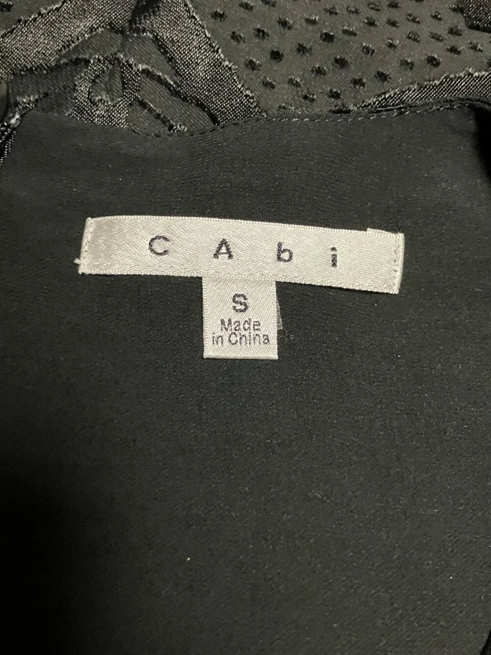 Cabi Jubilee Velvet Burnout Overlay Tank Top Black Blouse Style 148 Size Small - Picture 6 of 8